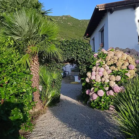 Dell'amicizia Hotel Seccheto