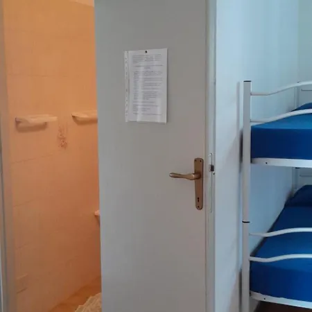 Dell'amicizia Otel 2*